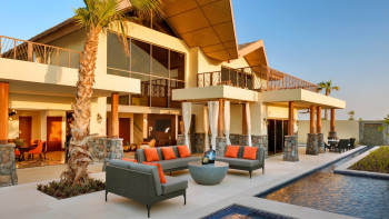 Dubai Family Theme Park Retreat With Lapita Resort
