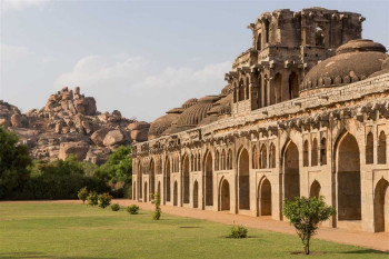 Unraveling Hampi