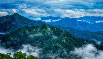 Glimpse Of Lansdowne
