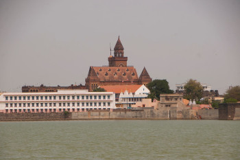 Fascinating Gir And Bhuj