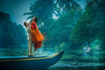 Delightful Alleppey With Munnar & Thekkady