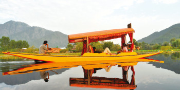 Heaven On Earth - Kashmir
