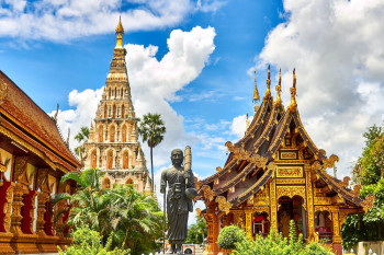 Thailand Classic City & Coast Escape