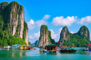 Blissful Vietnam – Relaxed Journey Through Nature & Culture