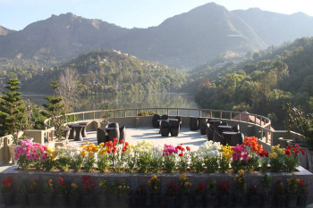 Glimpse Of Nainital
